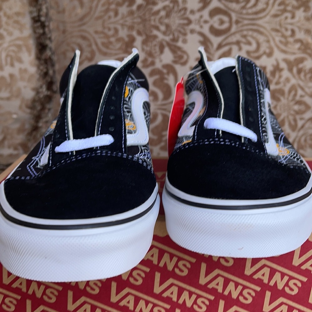 Vans WMNS Old Skool Printed Spider Web/Black Sneakers - Picture 13 of 16